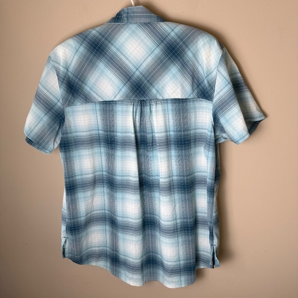 LL Bean Beach Cruiser Shirt Womens Large Reg Blue Plaid Top Blouse Gorpcore - Picture 3 of 9